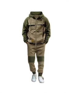 Tuta da uomo bicolore kaki e verde oliva con giacca con cappuccio e tasche cargo
