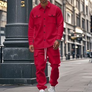 Ensemble veste tactique et pantalon cargo rouge doublé polaire pour hommes avec cordons