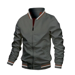 Giacca bomber da uomo grigio scuro con polsini e colletto a costine a righe rosse e bianche