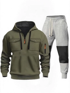 Tuta sportiva da uomo con cappuccio e tasche multiple e pantaloni con coulisse