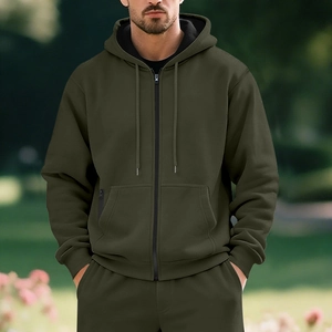 Men's olive green fleece hoodie and sweatpants set for casual outdoor sports training