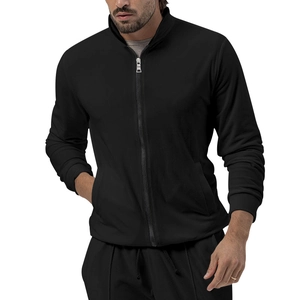 Minimalistische Herren Sportjacke in Schwarz mit Reißverschluss, Stehkragen und Taschen