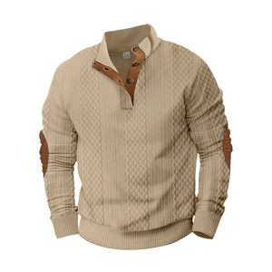 Vista detallada del jersey de punto tipo gofre caqui para hombre con coderas marrones