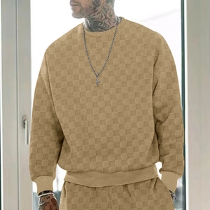 Ensemble sweat et pantalon kaki pour homme en maille gaufrée avec motif damier