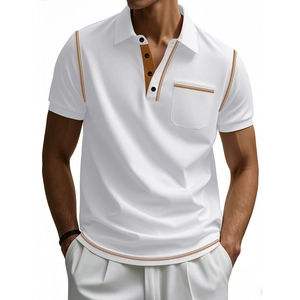 Heren poloshirt in wit met bruine contraststiksels en knoopsluiting details