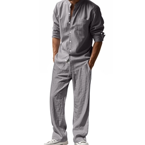 Completo casual da uomo in lino con camicia a collo alla coreana e pantaloni dritti coordinati