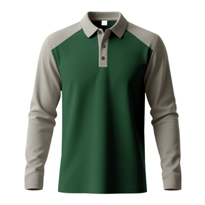 Détails des manches raglan et patte à trois boutons sur polo vert forêt et beige