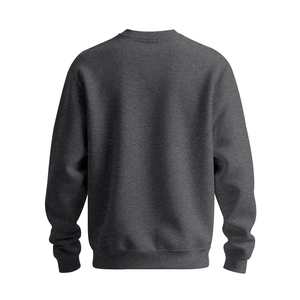 Detailansicht der Rückseite eines dunkelgrauen Sweatshirts mit Rippbündchen am Saum