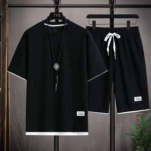 Completo Sportivo Estivo da Uomo con Top e Bottom in Maglia a Nido d'Ape Manica Corta Poliestere Comodo Traspirante