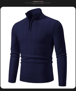 Détails du pull en tricot bleu marine avec col zippé 1/4 et texture à losanges fins