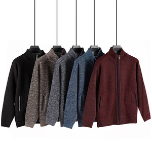 Cardigan in maglia da uomo per l'inverno con zip e collo alto in vari colori eleganti