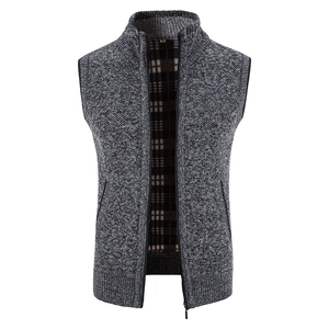 Men's winter knit cardigan vest with stand collar and checkered fleece lining