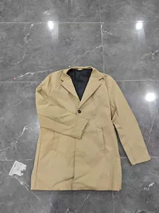 Classic men's khaki single-breasted trench coat with turn-down collar and black lining