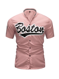 Camisa rosa de manga corta para hombre con estampado Boston y botones negros deportivos