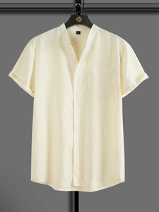 Men's American vintage cream textured cotton linen short sleeve Henley shirt in size M