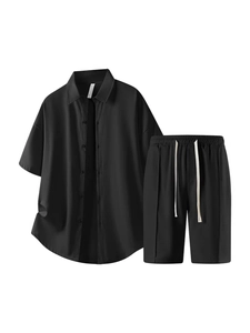Ensemble d'été décontracté pour hommes avec chemise noire à manches courtes et short