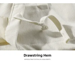 Detailansicht des Kordjacken-Saums in Cremeweiß mit verstellbarem Kordelzug-Design
