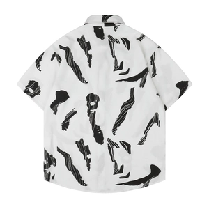 Men's loose short-sleeve Hawaiian shirt in white with black abstract stripe print