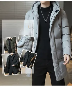 Dettaglio della texture del parka trapuntato antivento in grigio nero e verde oliva