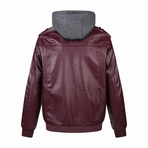 Vue arrière du blouson motard en similicuir bordeaux avec capuche en tricot grise amovible