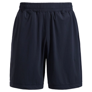 Détail du short de sport bleu marine extensible avec taille élastique et texture du tissu
