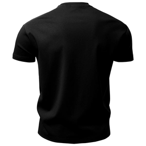 Vue détaillée du dos d'un t-shirt noir en coton de haute qualité pour homme et ado