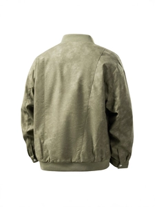 Chaqueta bomber verde oliva con textura de gamuza y acabados acanalados vista trasera