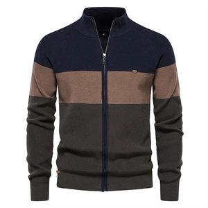 Men's tricolor striped knitted cardigan with stand collar and zipper closure in high quality