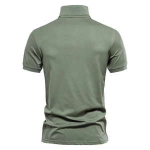 Polo homme en coton vert olive avec col classique à fines côtes et coupe athlétique moderne