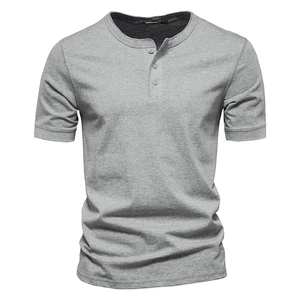 Slim fit men's grey short sleeve Henley shirt with buttoned round neck and breathable cotton fabric