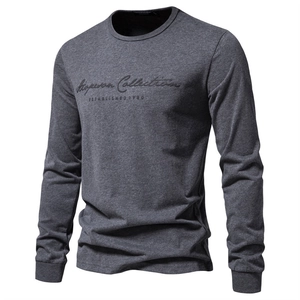Mens casual dark grey crewneck sweatshirt with vintage letter print and ribbed cuffs