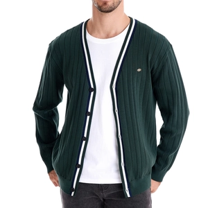 Cardigan uomo verde scuro con scollo a V, trama a coste e bordi a contrasto