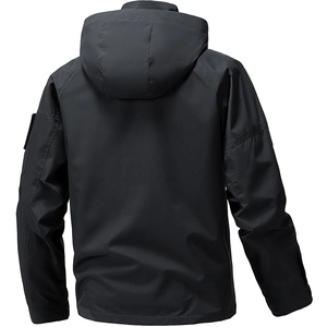 Veste à capuche noire tactique pour homme avec patch de manche et tissu coupe-vent