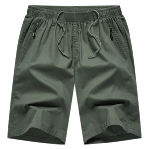 Pantaloncini cargo uomo verde oliva in cotone con coulisse e tasche con zip laterali