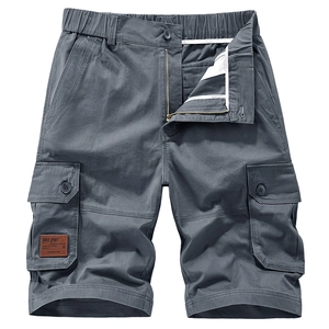 Pantaloncini cargo uomo retrò grigio scuro con tasche multiple e dettaglio patch in pelle
