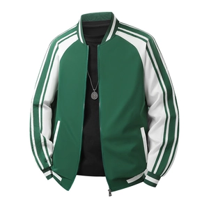 Veste baseball décontractée pour homme en vert foncé avec des manches blanches contrastées