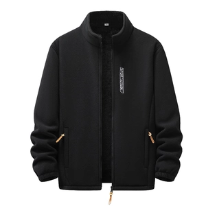 Giacca in pile nero da uomo con collo alto e zip integrale per outdoor e sport invernali