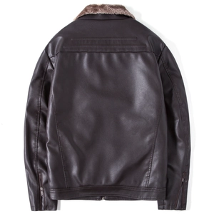 Donkerbruin herenjack van imitatieleer met pluche kraag en achteraanzicht details