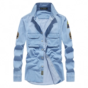 Camicia di Jeans a Maniche Lunghe da Uomo Casual Lavaggio in Cotone Stile Workwear Con Distintivi Ricamati e Doppie Tasche con Patta Taglie Forti