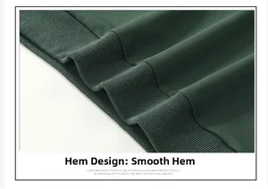 Detalle del dobladillo acanalado de la sudadera verde militar con textura de punto liso