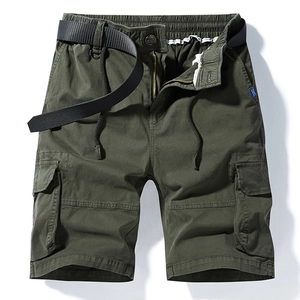 Pantaloncini cargo uomo larghi verde militare con multitasche e cintura inclusa