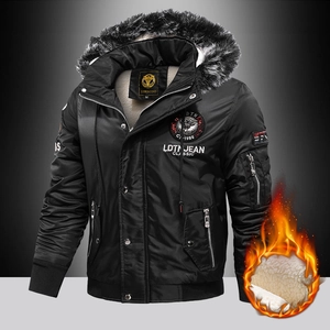 Giacca invernale da uomo con cappuccio, collo in ecopelliccia e fodera in pile nero
