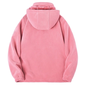 Vista posteriore di una giacca in pile rosa con cappuccio, maniche raglan e calda fodera