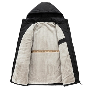 Winddichte Herrenjacke mit warmem grauem Fleecefutter und Kapuze für Outdoor