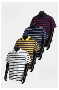 Dettaglio di varie polo a righe nei colori rosso, blu e giallo con colletti classici a bottoni