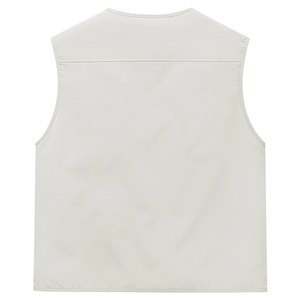 Vue arrière du gilet d'extérieur gris clair montrant les coutures et le tissu de qualité