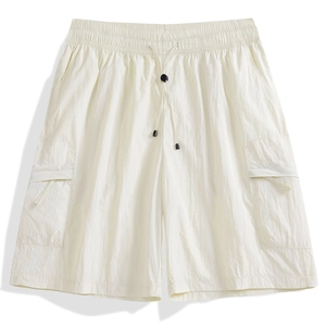 Unisex loose casual cargo shorts in ivory white with elastic drawstring waist and side pockets
