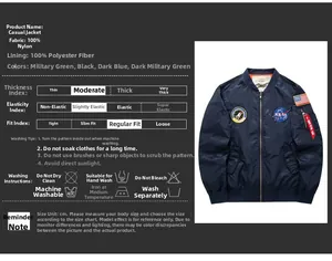 Detail van navyblauw pilotenjack met NASA-borduurwerk en 100% nylon stoftextuur