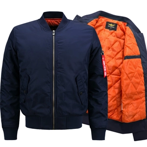 Marineblaue Herren MA-1 Fliegerjacke mit orangefarbenem Futter und geripptem Kragen