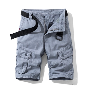 Pantalones cortos tipo cargo para hombre en gris oscuro con multibolsillos y cinturón